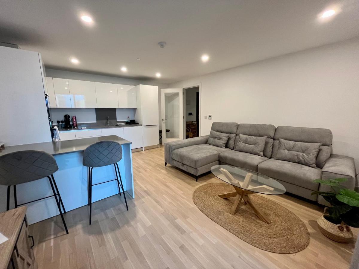 Modern Apartment With Spa And Pool Gibraltar Eksteriør bilde